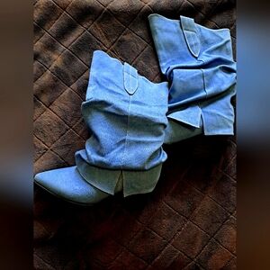 Ladies Blue Jeans Stylish Boots